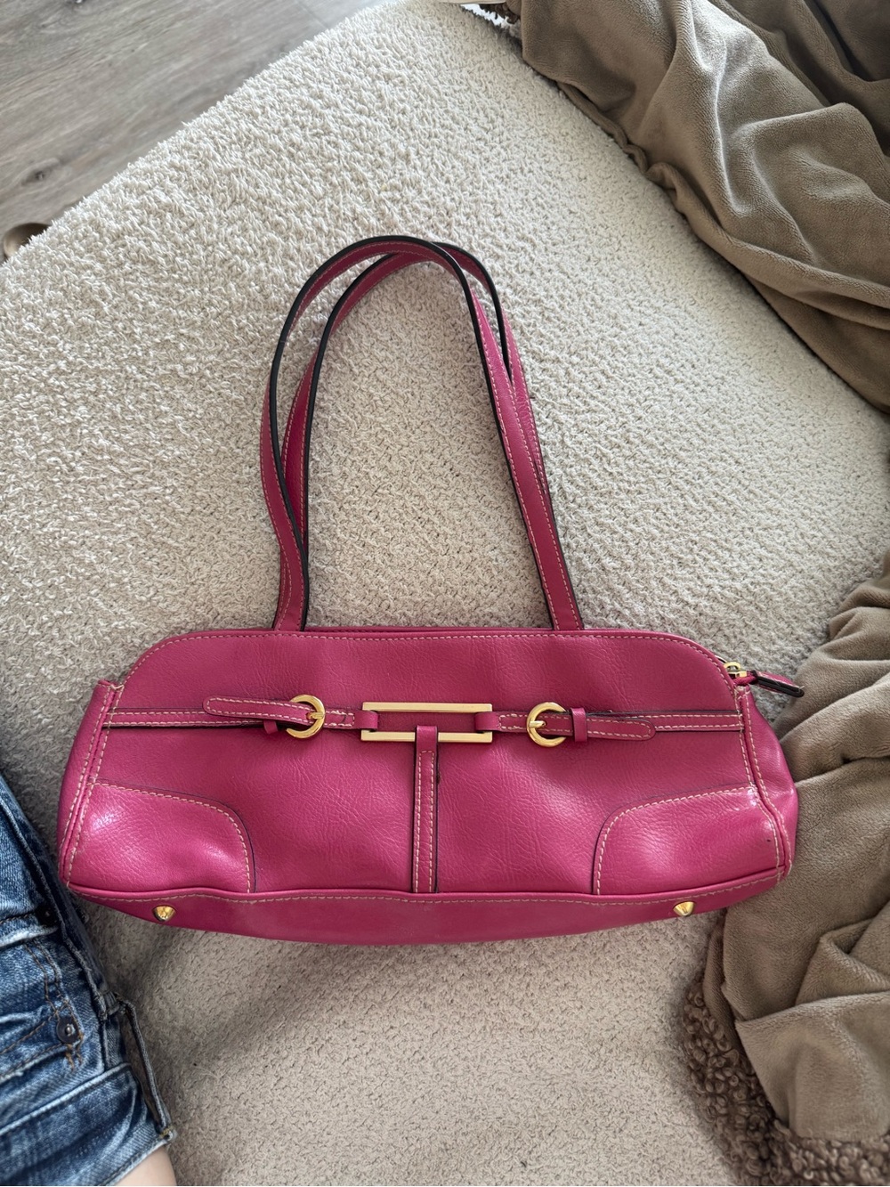 Source Unknown Hot Pink Shoulder Bag with Gold Hardware